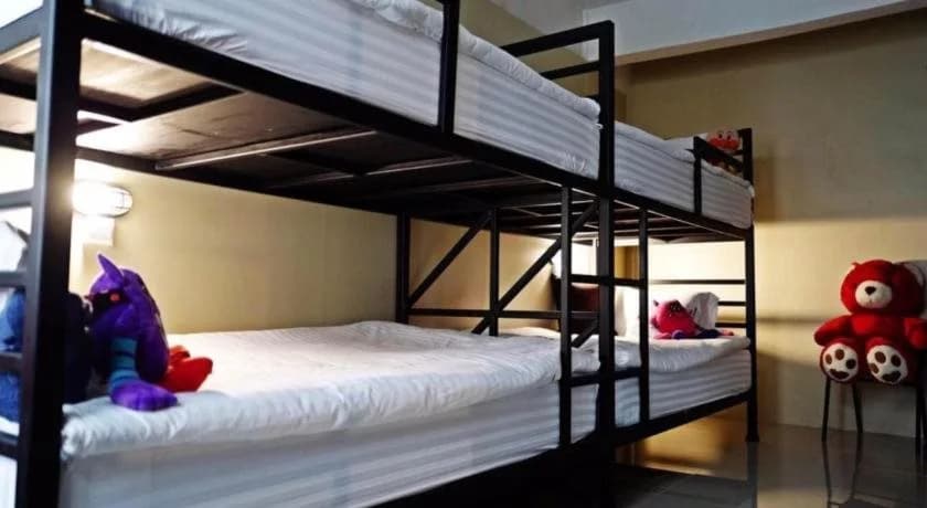 Charoenpong Apartment - photo 13