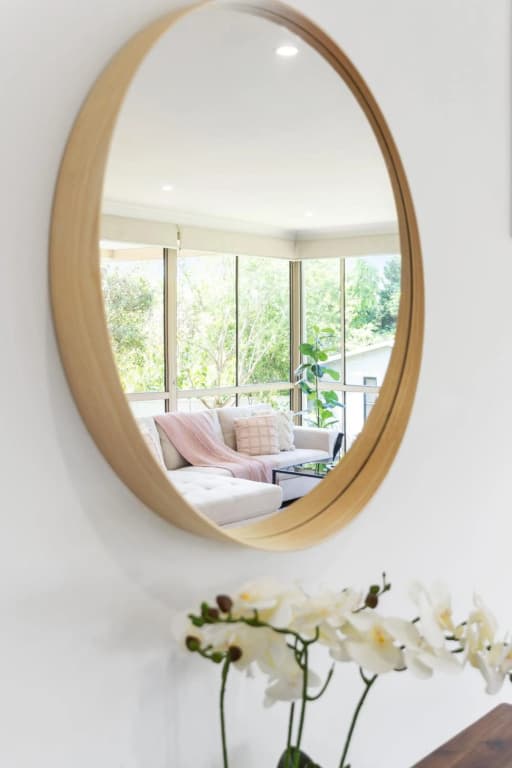 Big Stylish 3 bed house with Free Parking - photo 3