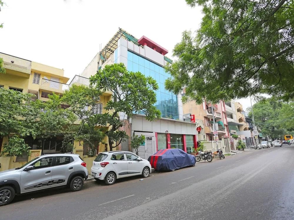 OYO 526 Hotel Asees Inn - photo 17