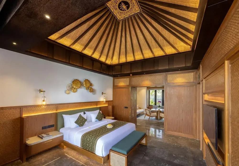 Sumitra Luxury Villas & Resort by Pramana - photo 14