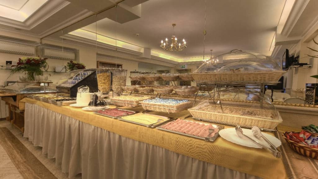 Hotel Galileo - photo 10