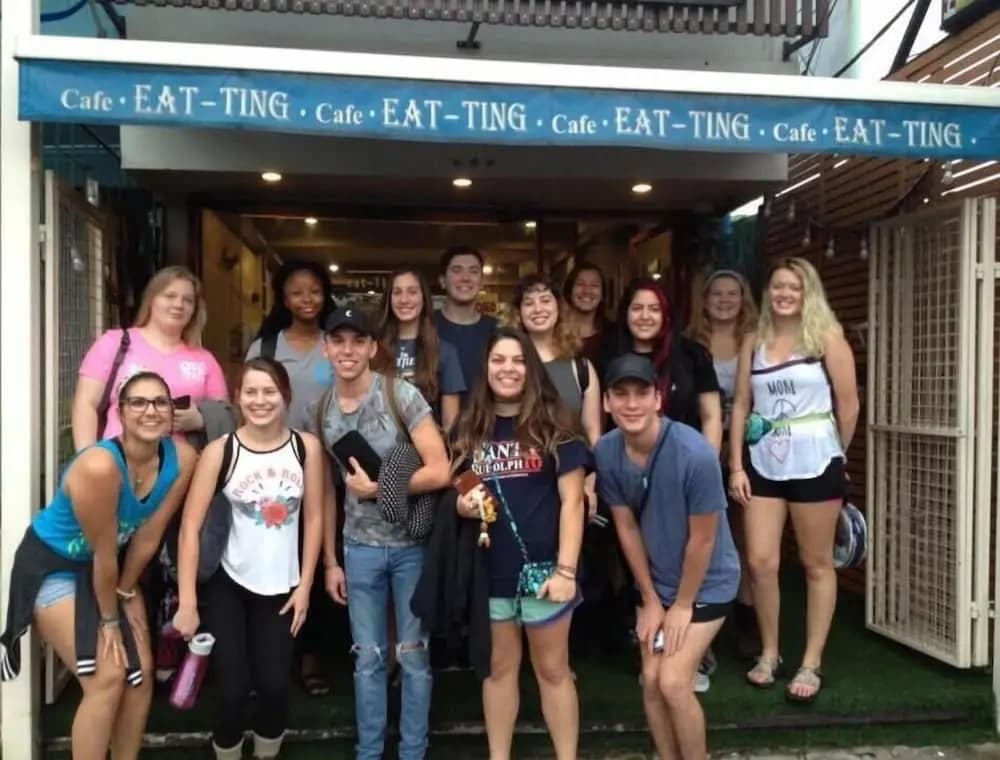 Eat - Ting Cafe and Hostel - photo 22