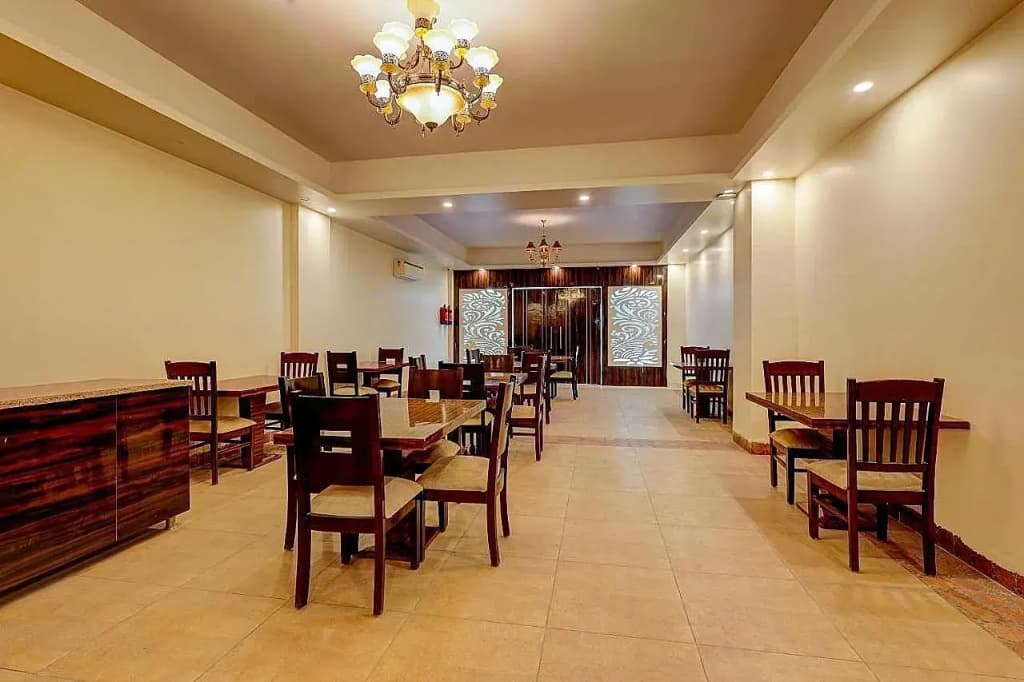 Hotel O Golden King - photo 19