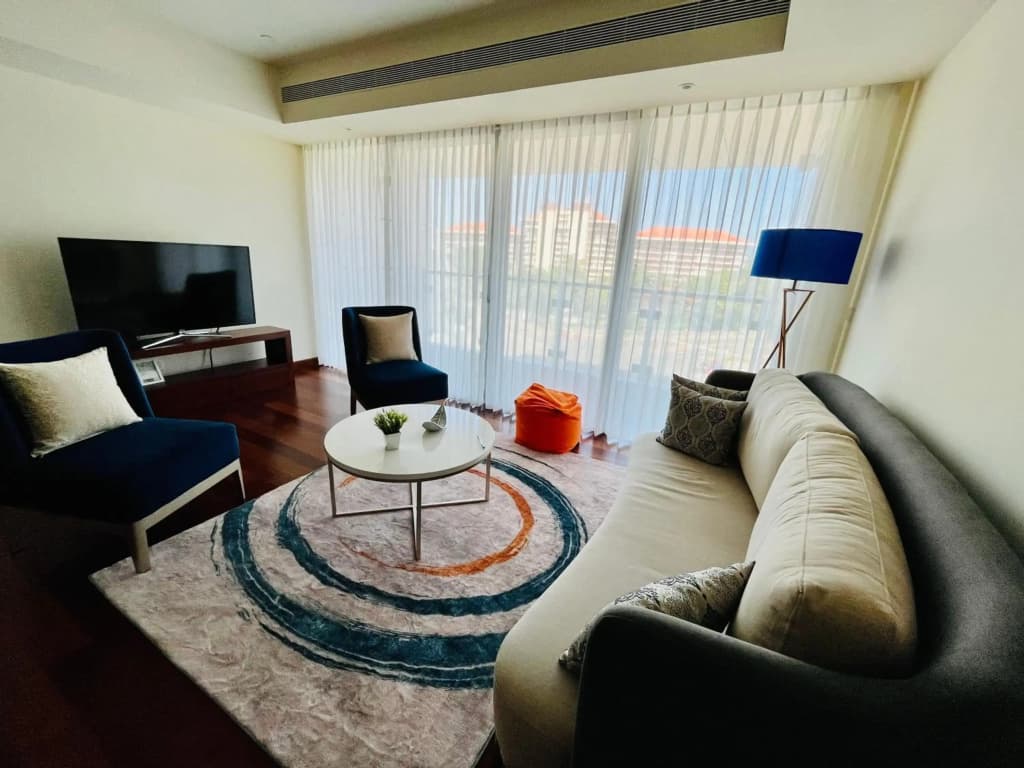 Cinnamon Life - Luxury 2 Bedroom Apartment. - photo 8