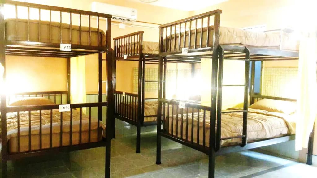 Jinda Hostel - photo 12