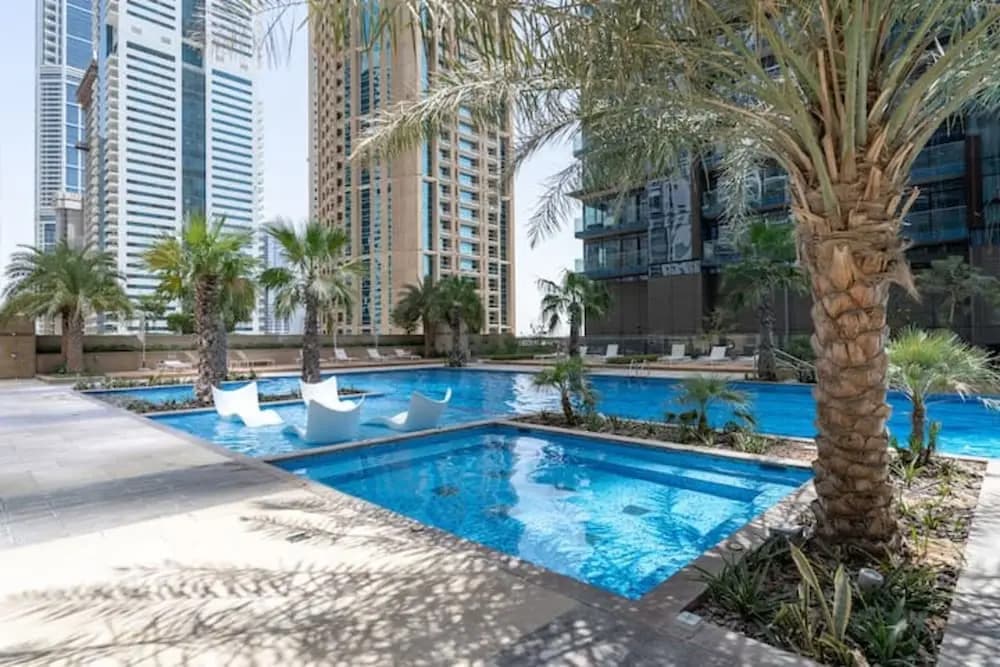Vogue | Marina Gate near JBR Beach | Marina Mall - photo 16
