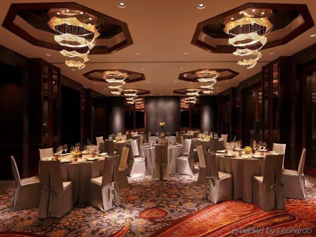 The Roseate New Delhi - photo 17
