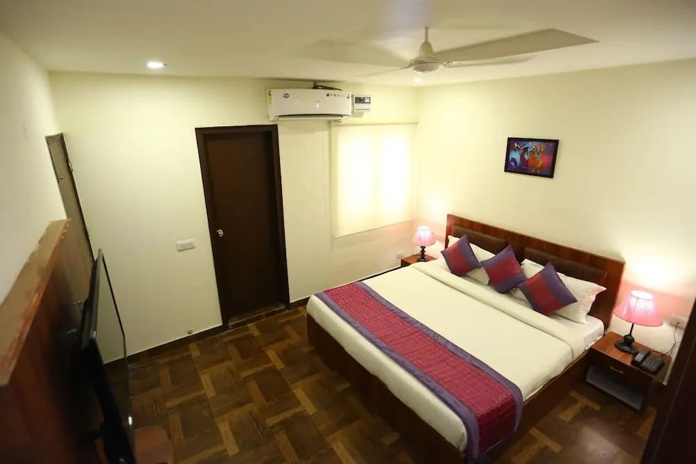 Hotel Lotus Delhi Airport - photo 4