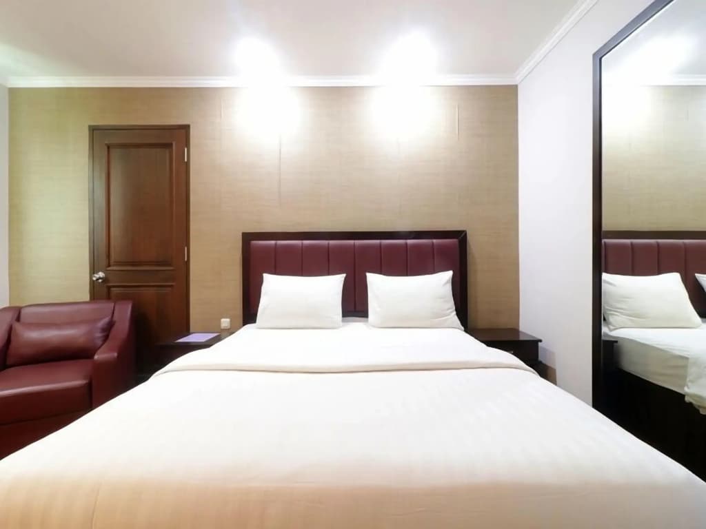P Hotel Jakarta - photo 5