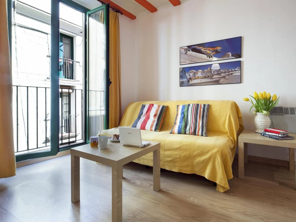 Inside Barcelona Apartments Vidreria - photo 4