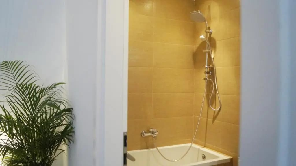 Brilliant 1br Apt - Perfect for Longstays - photo 4