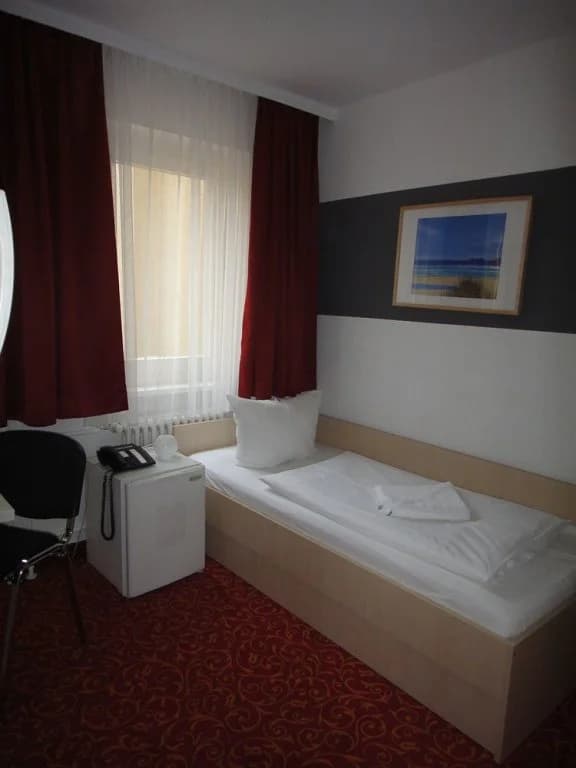 Academy Hotel Berlin - photo 7