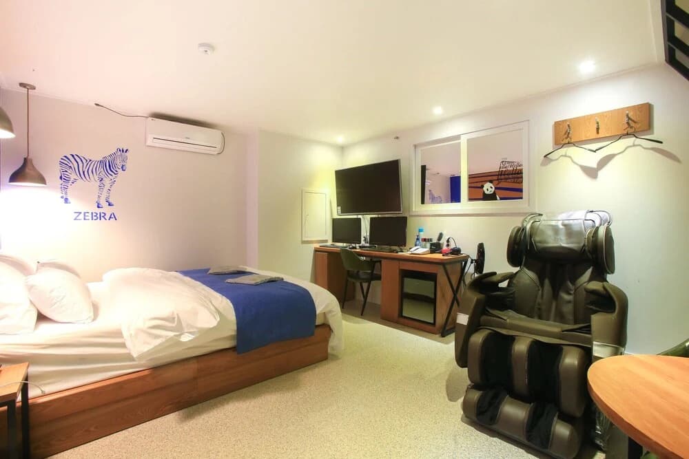 shincheon noble stay hotel - photo 3