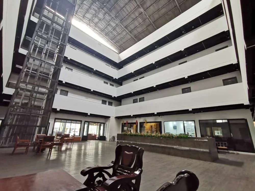 The Ram Hotel - photo 2