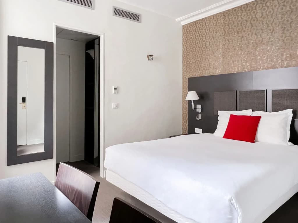 Hotel Brittany - photo 3
