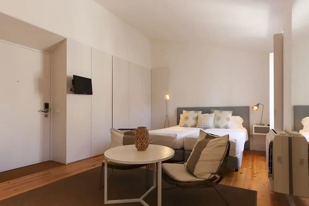 Combro Suites by Homing - photo 5