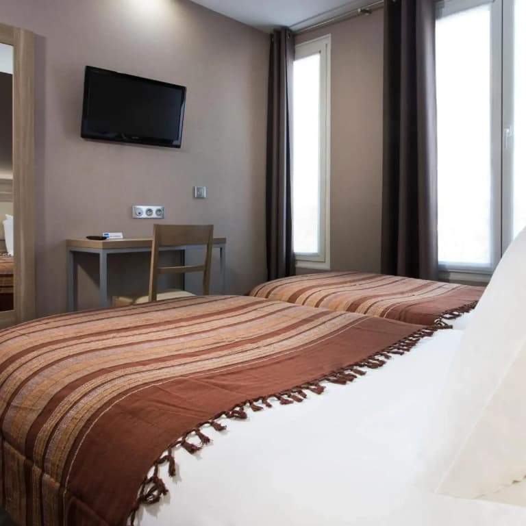 Hotel des Pavillons - photo 22