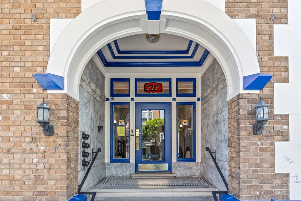 La Monarca Residential Hotel - Unit 203 - photo 6