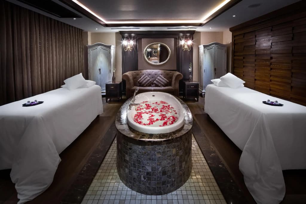 Paradise Suites Hotel - photo 23