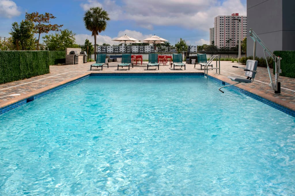 TRU by Hilton Miami Airport South Blue Lagoon, FL - photo 14