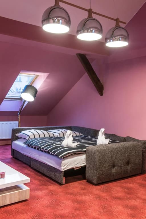 Spacious and Quiet Attic Flat in Centre - photo 18