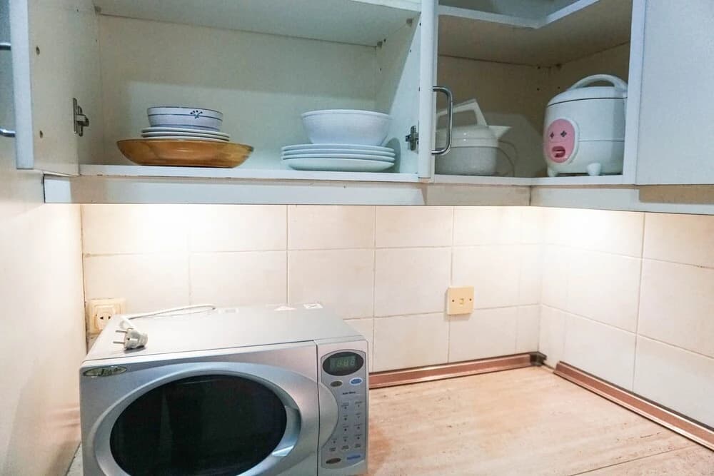 Spacious and Elegant 2BR @ Kedoya Elok Apartment - photo 14