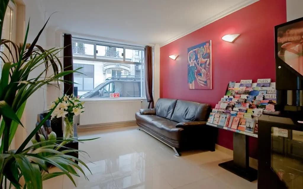 Mary's Hotel République - main photo
