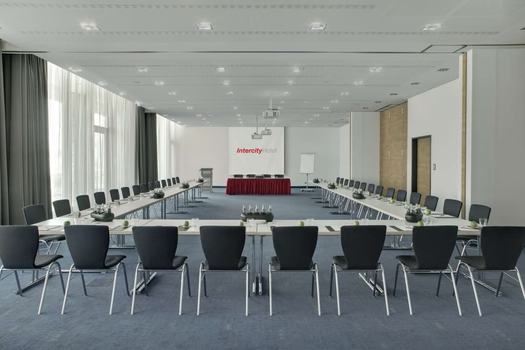 IntercityHotel Berlin Hauptbahnhof - photo 16