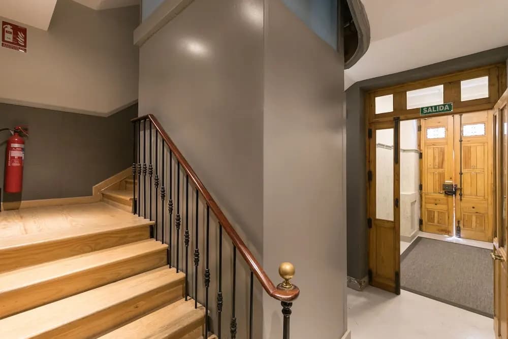 Feelathome Madrid Suites Apartments - photo 16