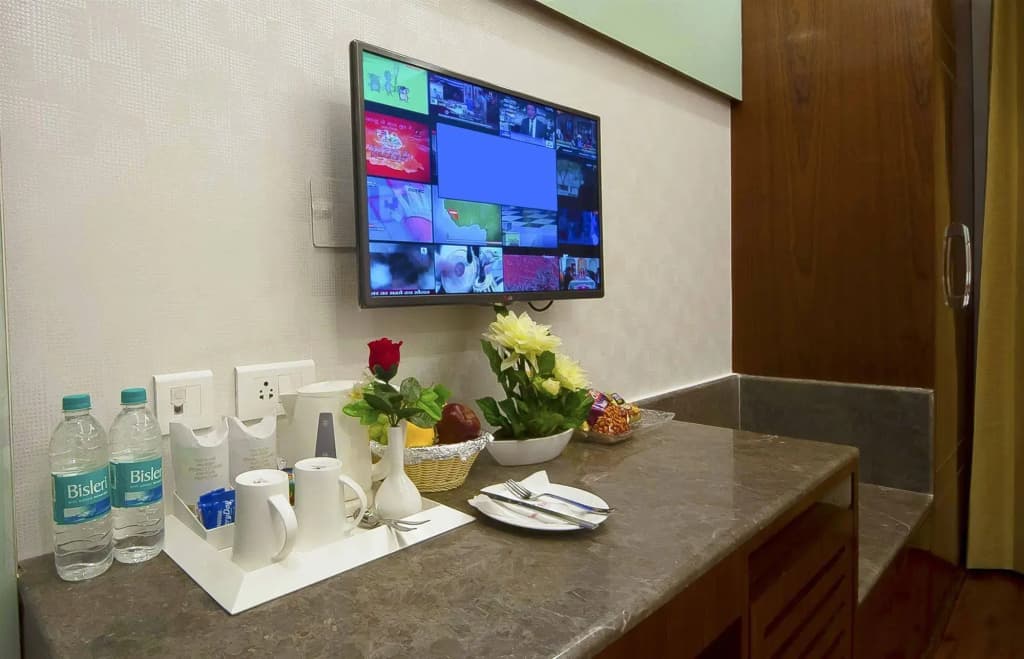 Hotel Swaran Palace - photo 7