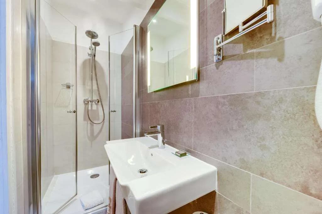 Hotel Passy Eiffel - photo 39