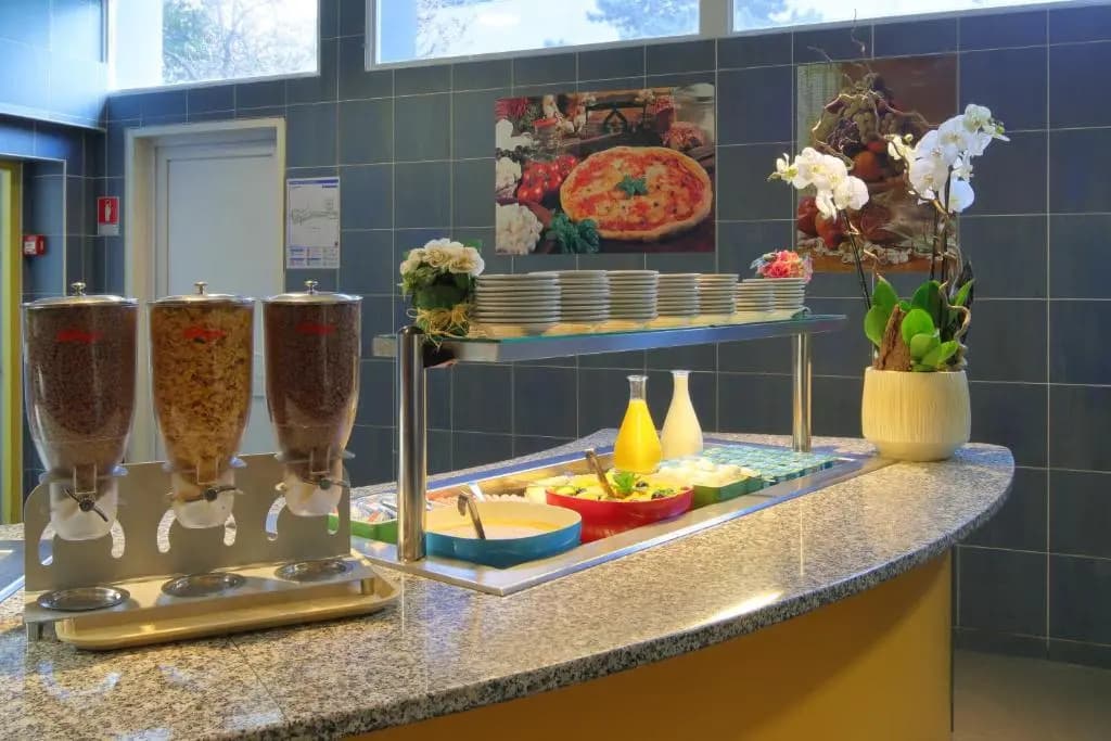 Hotel CIS Paris Maurice Ravel - photo 12