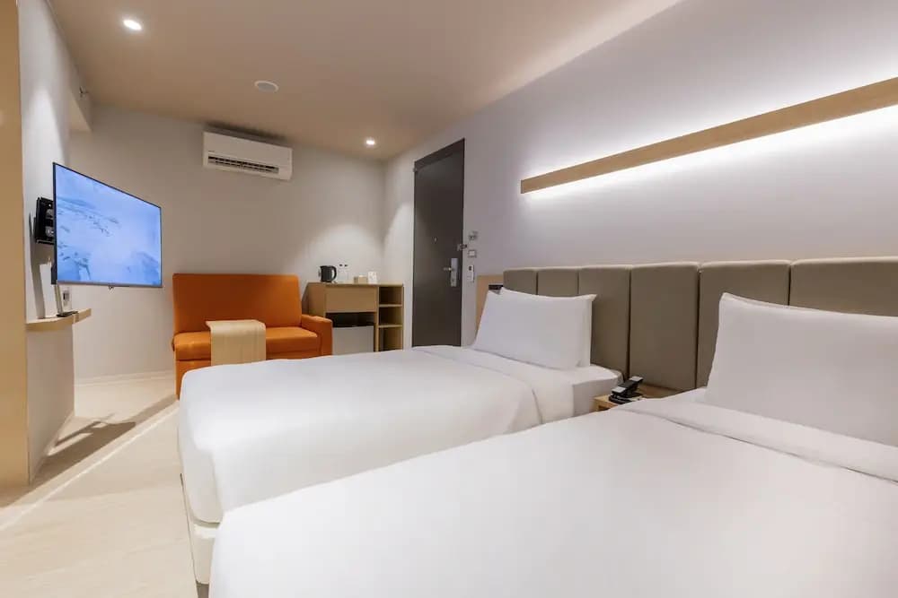 Nishitetsu Hotel Croom Bangkok Silom - photo 32
