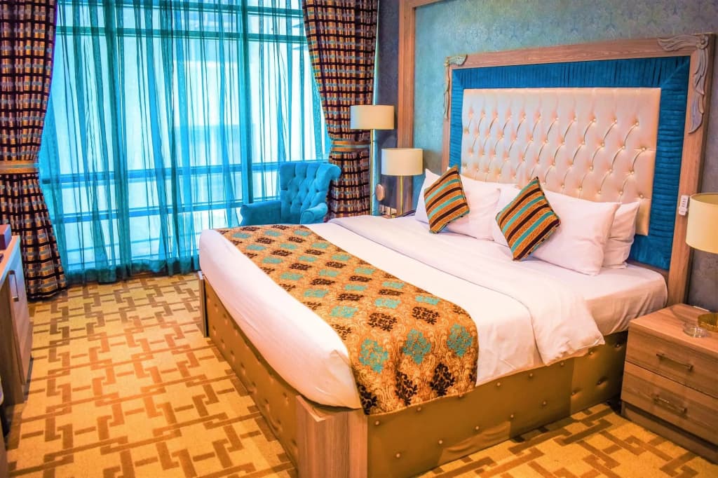 Sapphire Plaza Hotel - photo 29