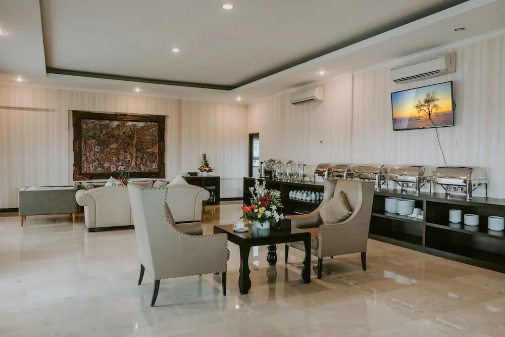 Arthur Suites by Premier Hospitality Asia - photo 16