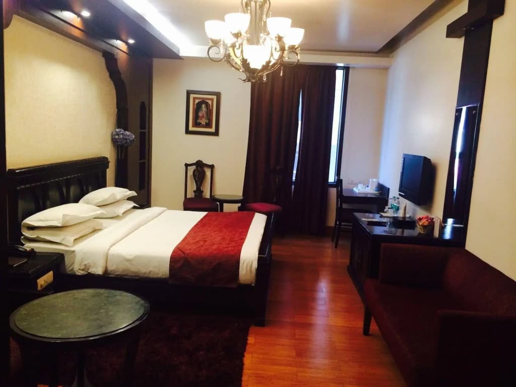 Rockland Hotel Panchsheel Enclave - photo 5