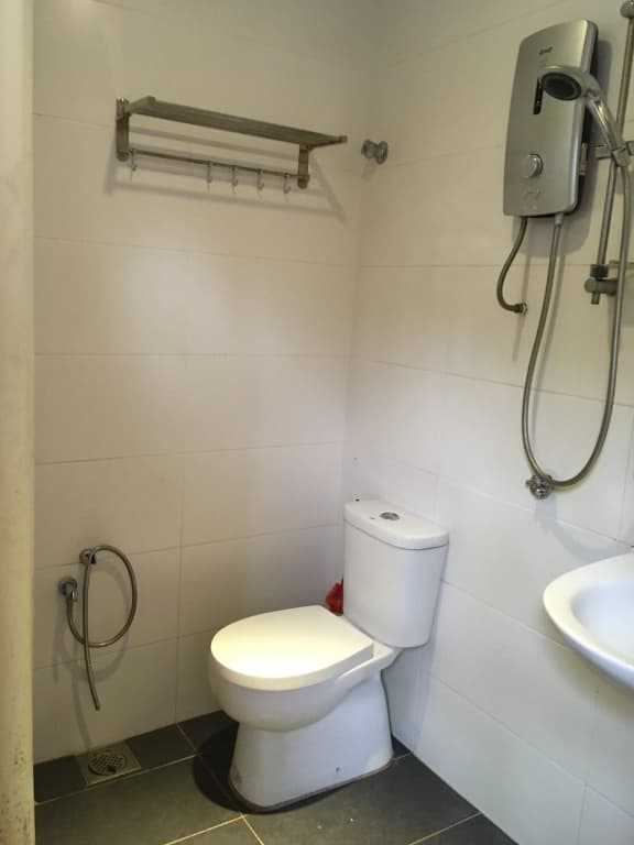 Red Apple Hotel - photo 8