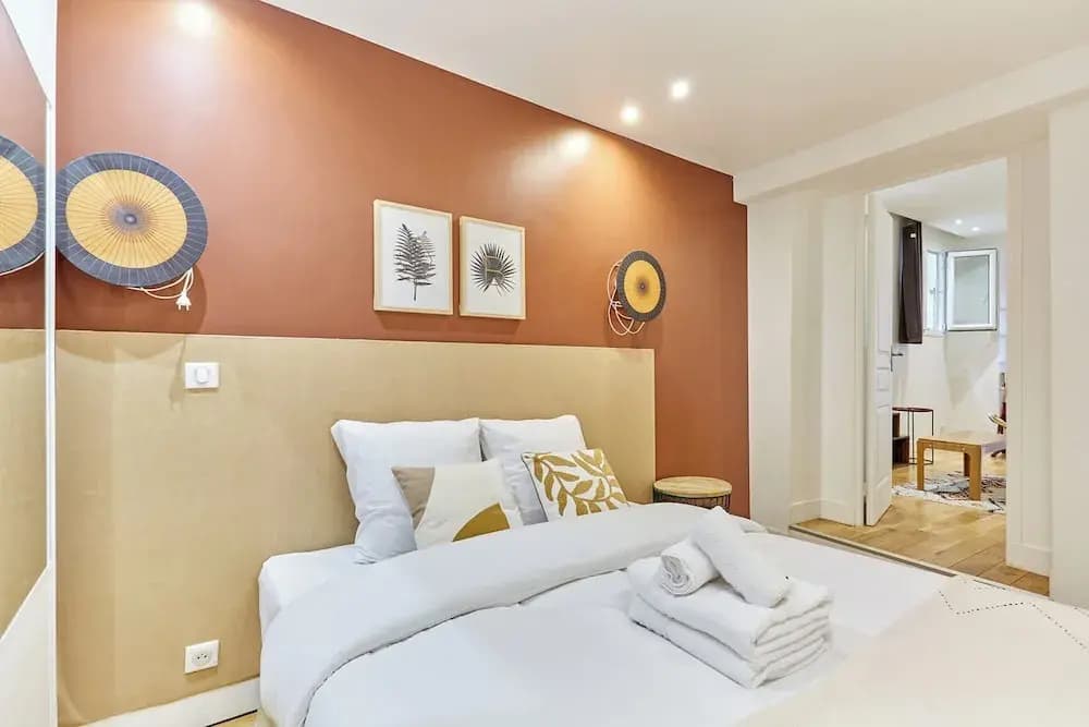 Charming Flat in the Heart of Paris - photo 2
