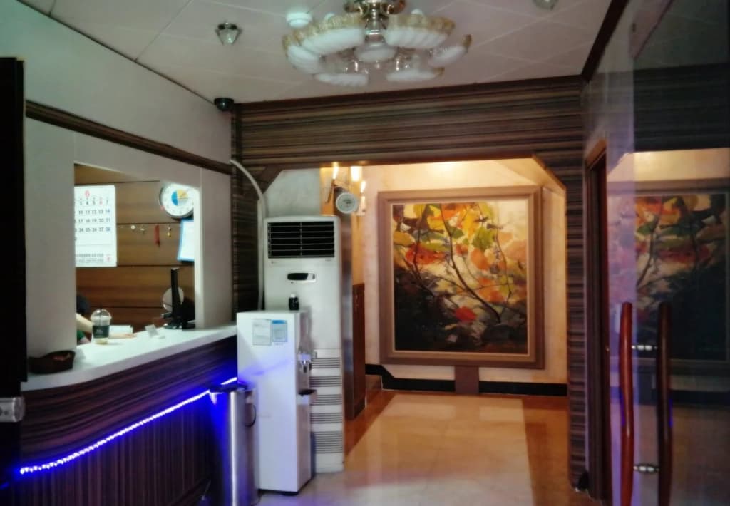Rich Hotel - photo 10