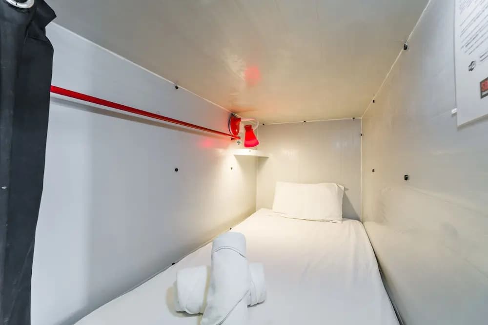 Samui Beach Hostel - Adults Only - photo 2
