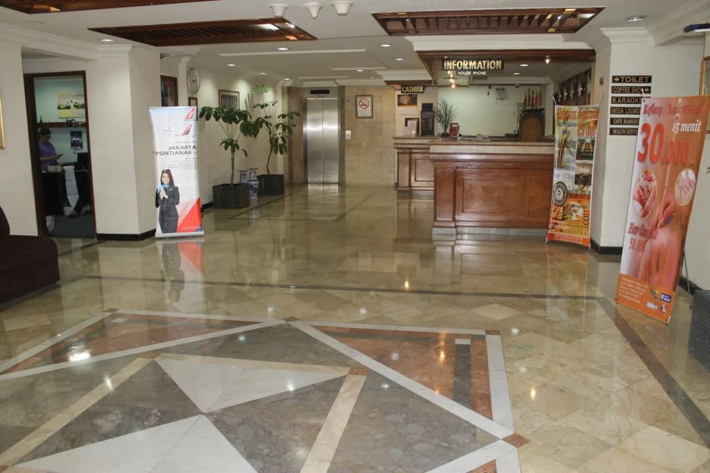 Mega Matra Hotel - photo 22
