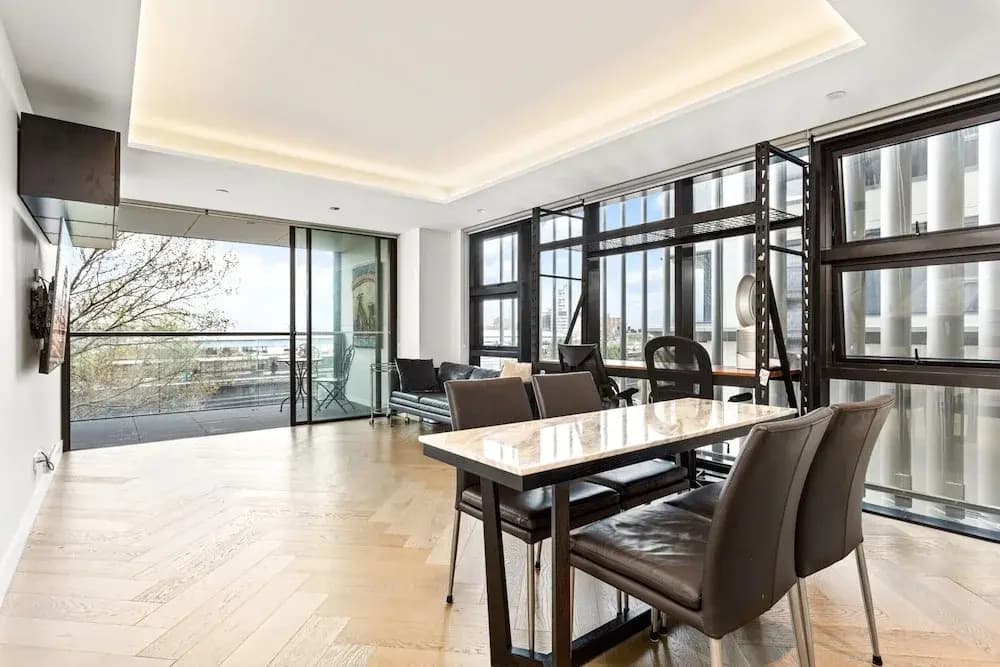 Beautiful 2-bed Unit In Incredible Location - photo 3