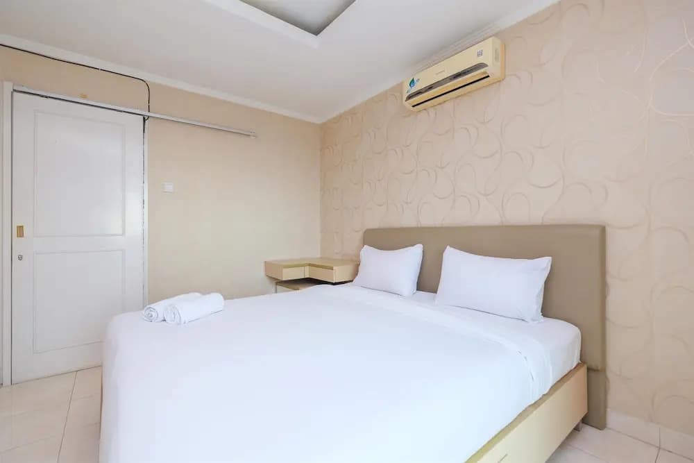 Comfort And Strategic 1Br At The Boulevard Apartment - photo 4
