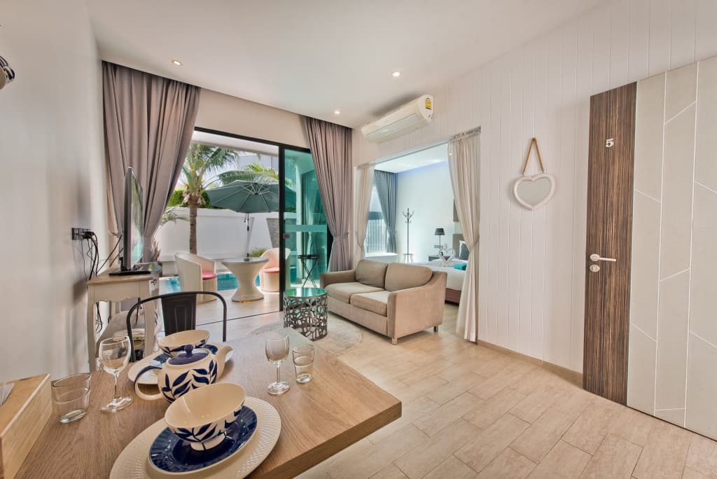 Tropicana Pool Villa - photo 3