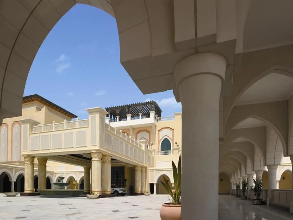 Hotel Shangri-La, Qaryat Al Beri, Abu Dhabi - photo 16