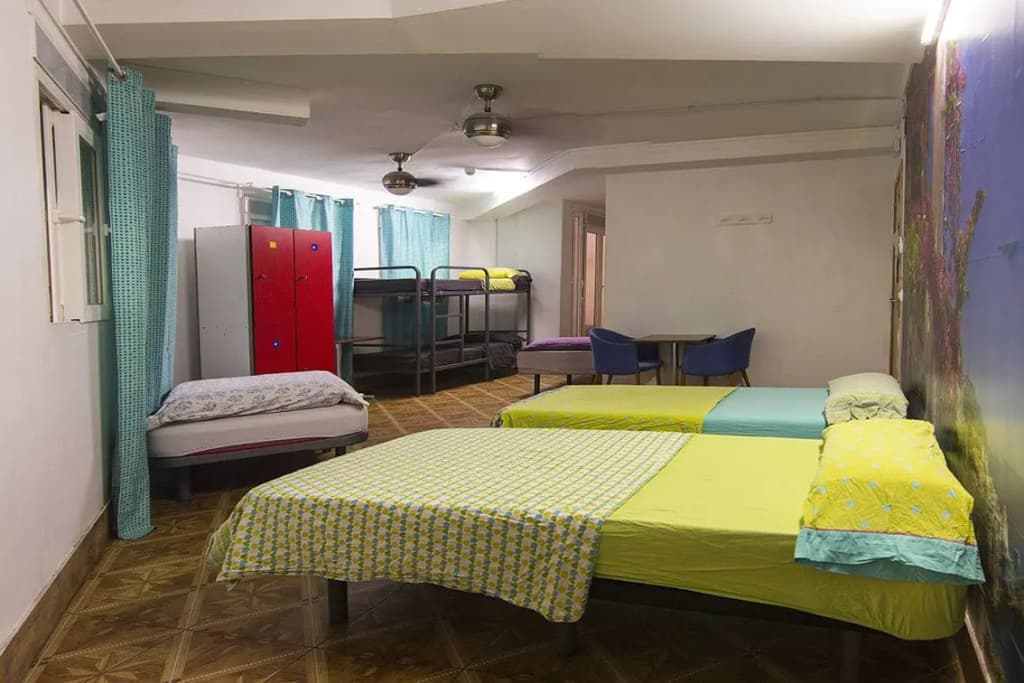 Go BCN Hi Sants - Hostel - photo 3