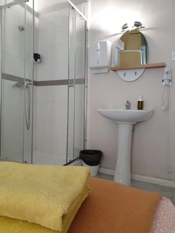 Hostal Plaza Luna - photo 8