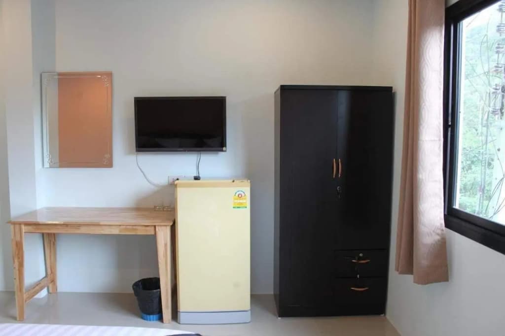 Maehaad Guesthouse - photo 7