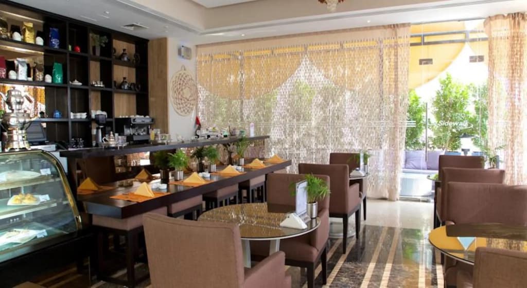 Sunday Mangrove Corniche Hotel - photo 5