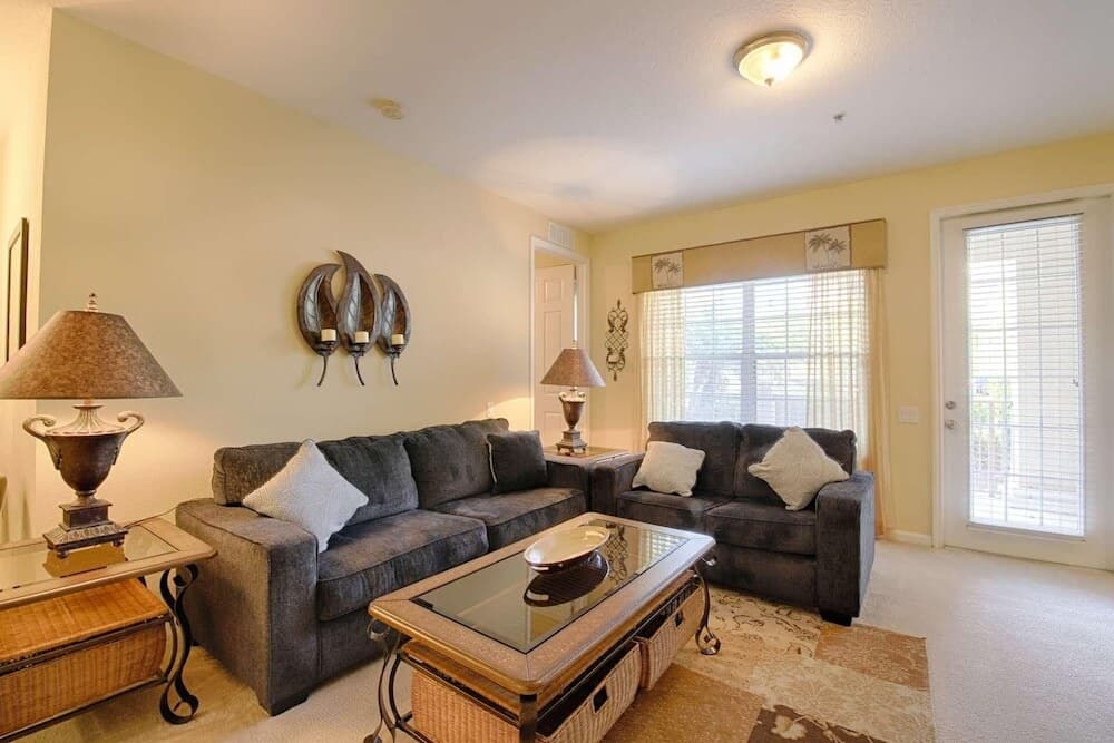 3 BR Condo with corner Lanai - NPM 8793 - photo 4